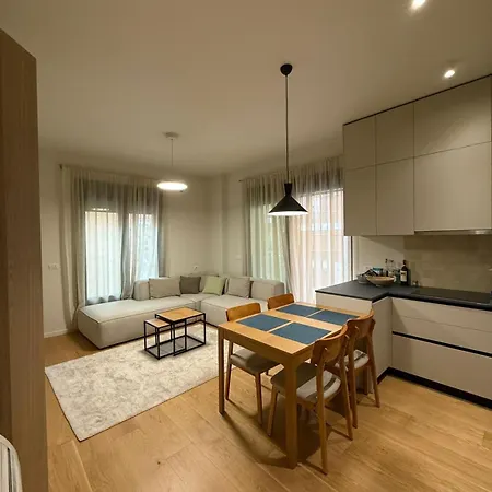 Tirana Lake Residence Apartment *